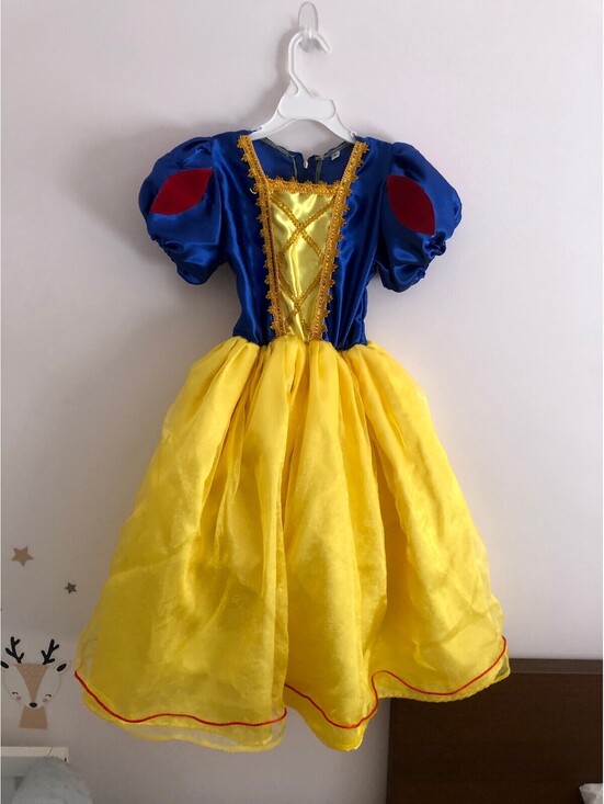 Other - Snow White Costume Unbranded Disney Princess Size 6 years old Yellow Blue Dress